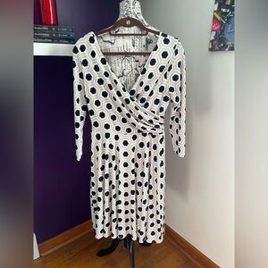 7 for $30 White House Black Market Long Sleeve Dress